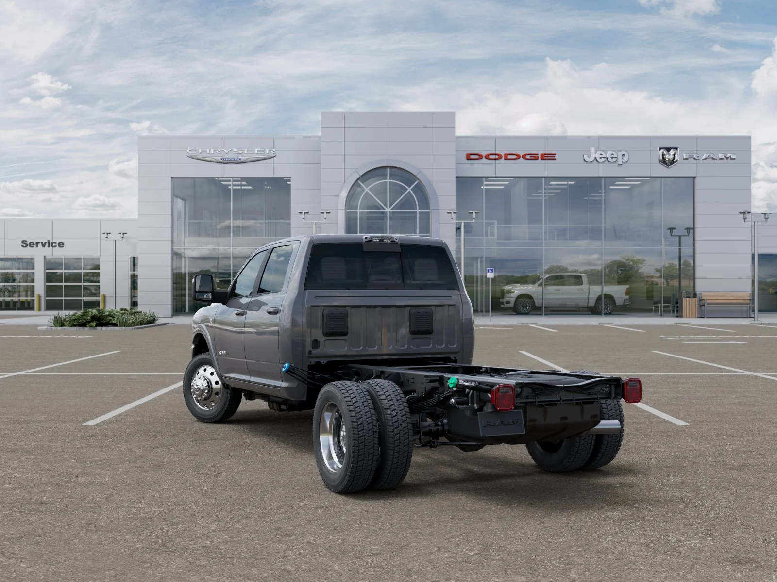 New 2026 Ceramic Gray Clear-Coat Exterior Paint RAM Laramie image 75