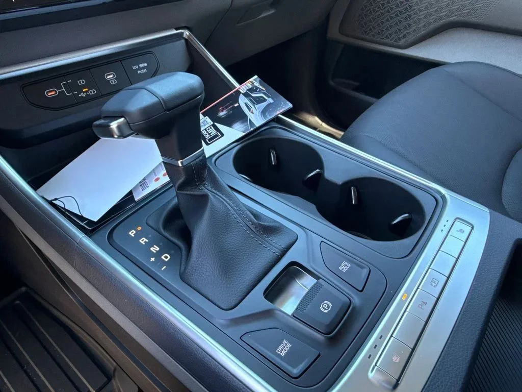 New 2026 Black Kia LXS image 27