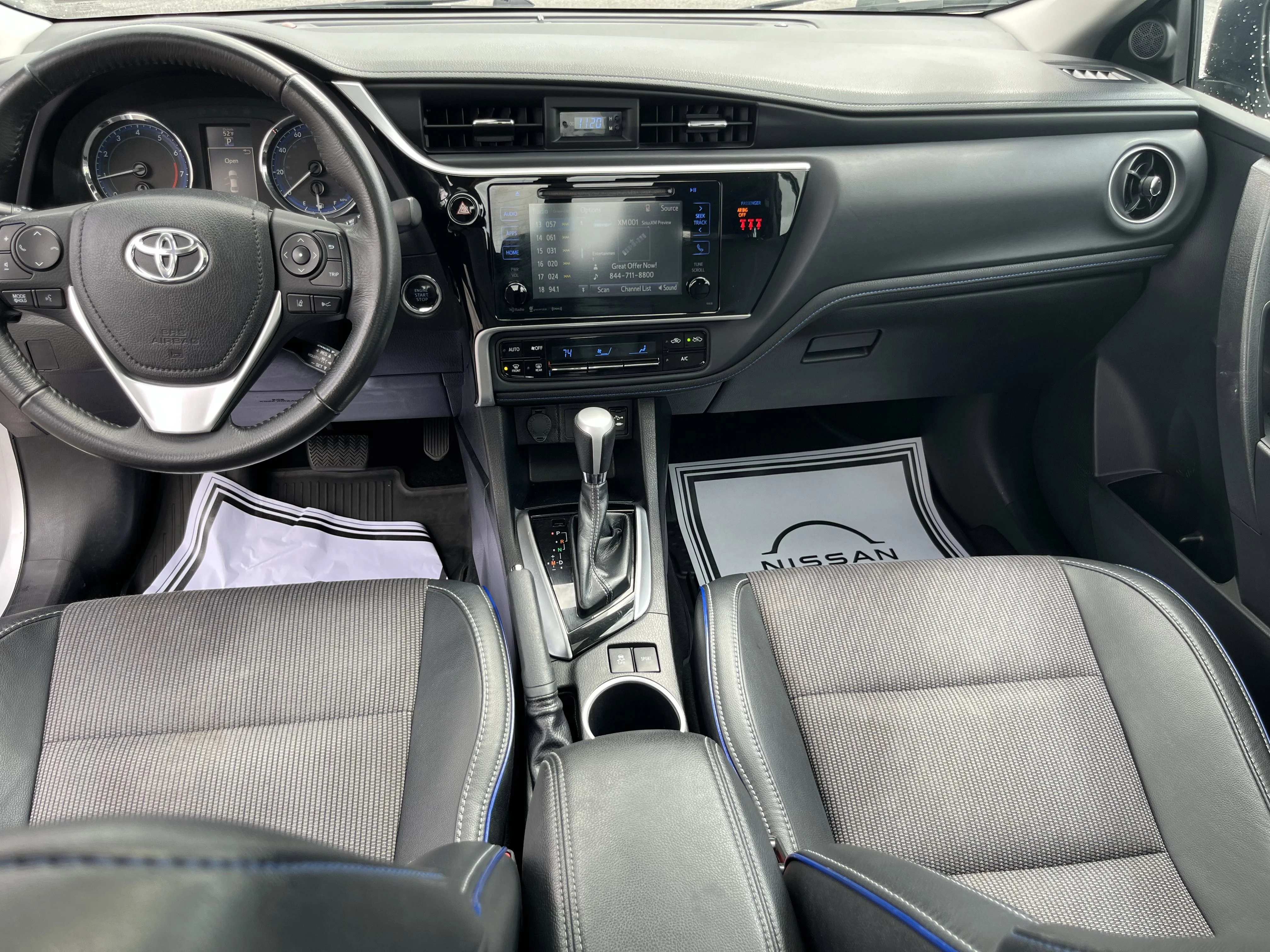 Used 2018 Classic Silver Metallic Toyota SE image 18