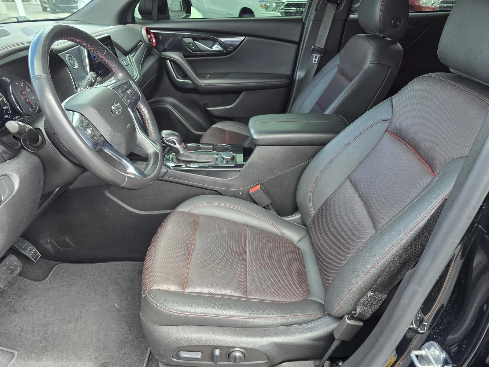 Used 2022 BLACK Chevrolet RS image 8
