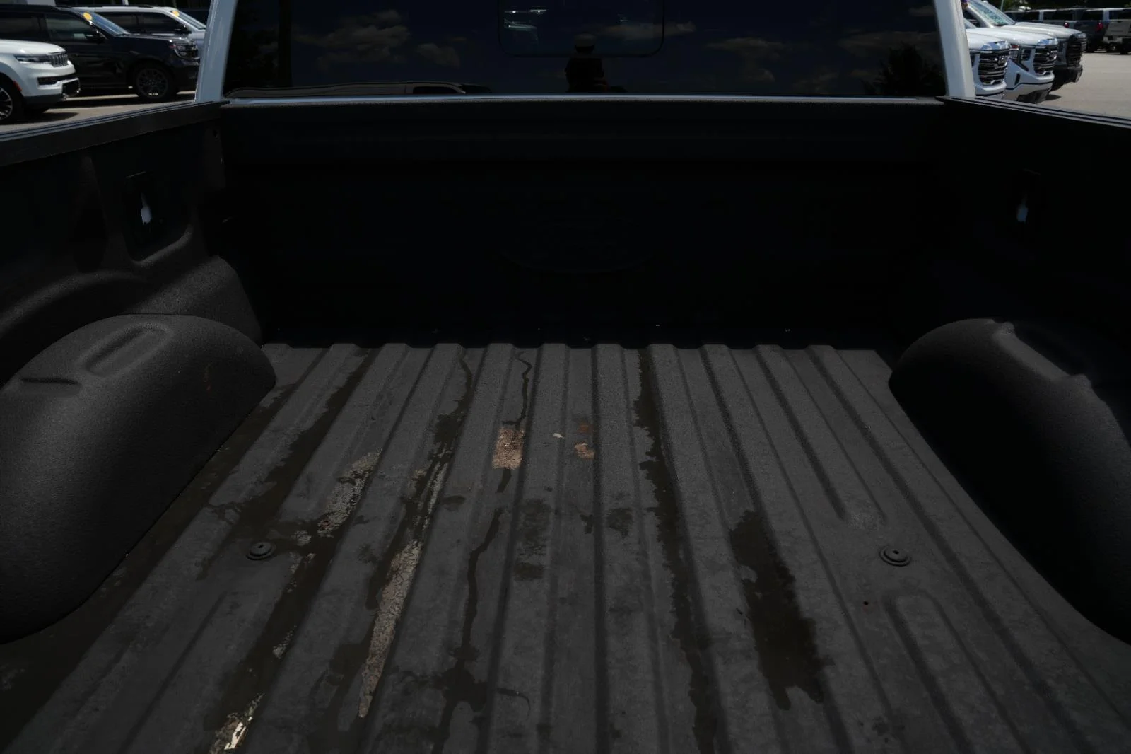 Used 2020 White Ford Limited image 11
