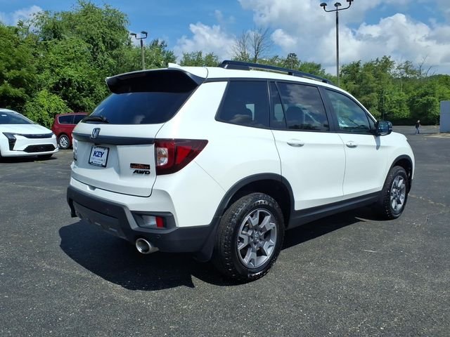 Used 2022 Platinum White Pearl Honda TrailSport image 7