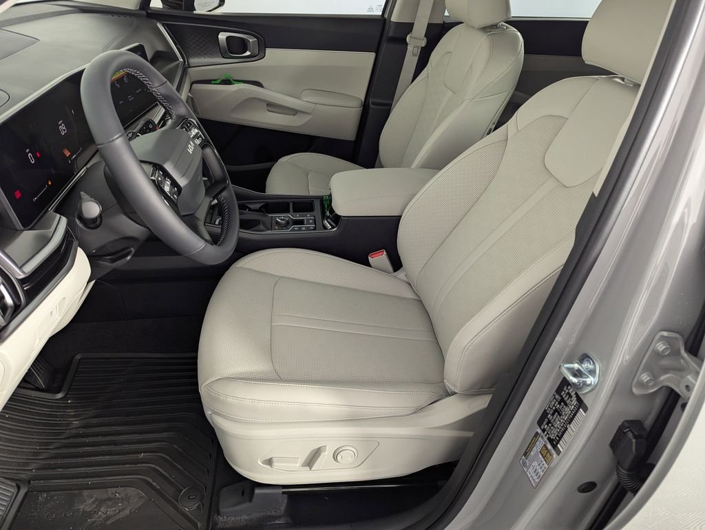 New 2026 Wolf Gray Kia S image 12