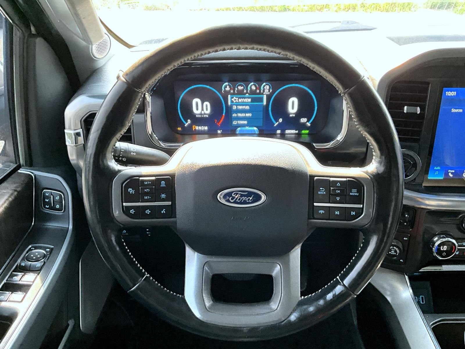 Used 2021 White Ford Lariat image 13