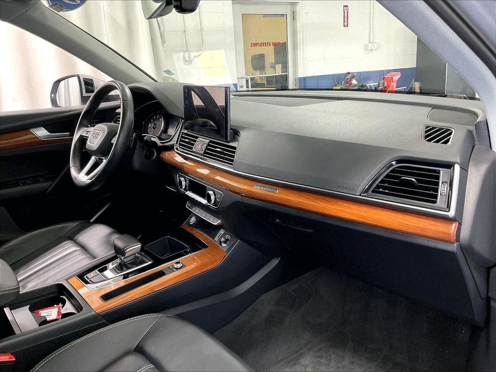 Used 2023 Silver Audi 40 Premium image 14