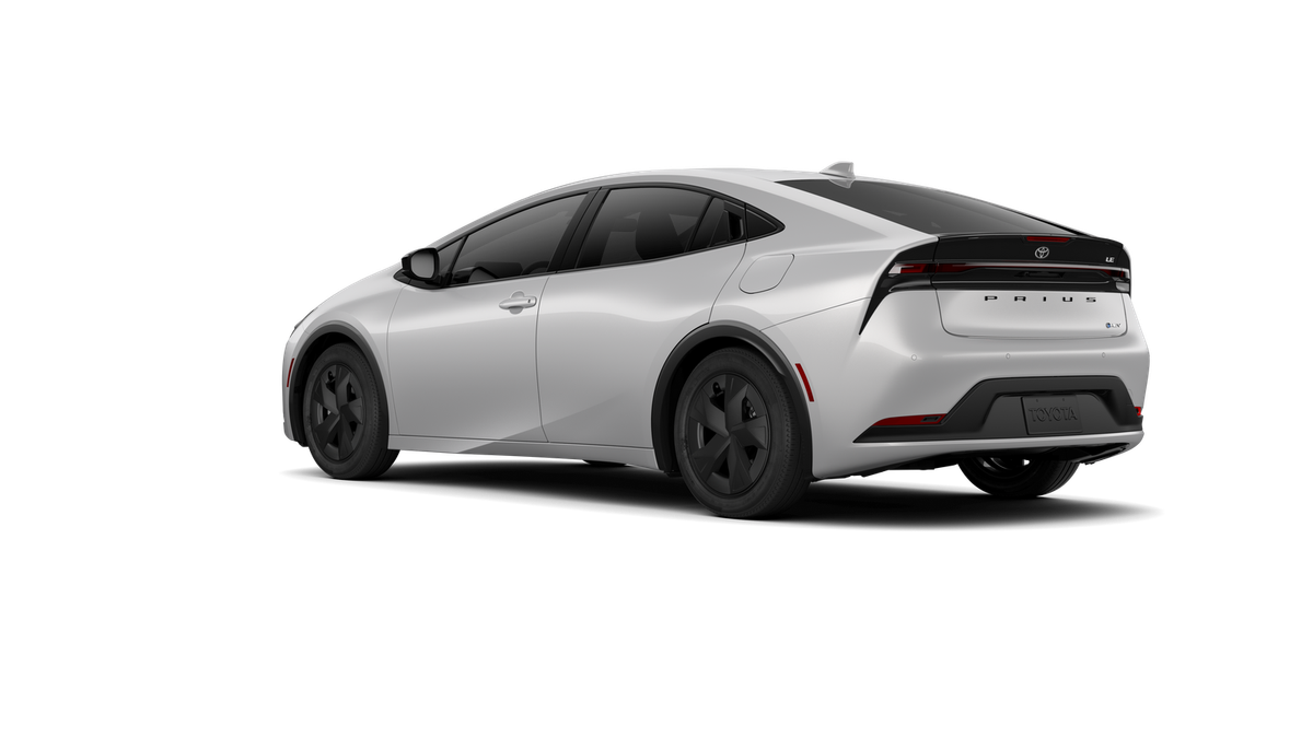 2026 Toyota Prius LE - Photo 39