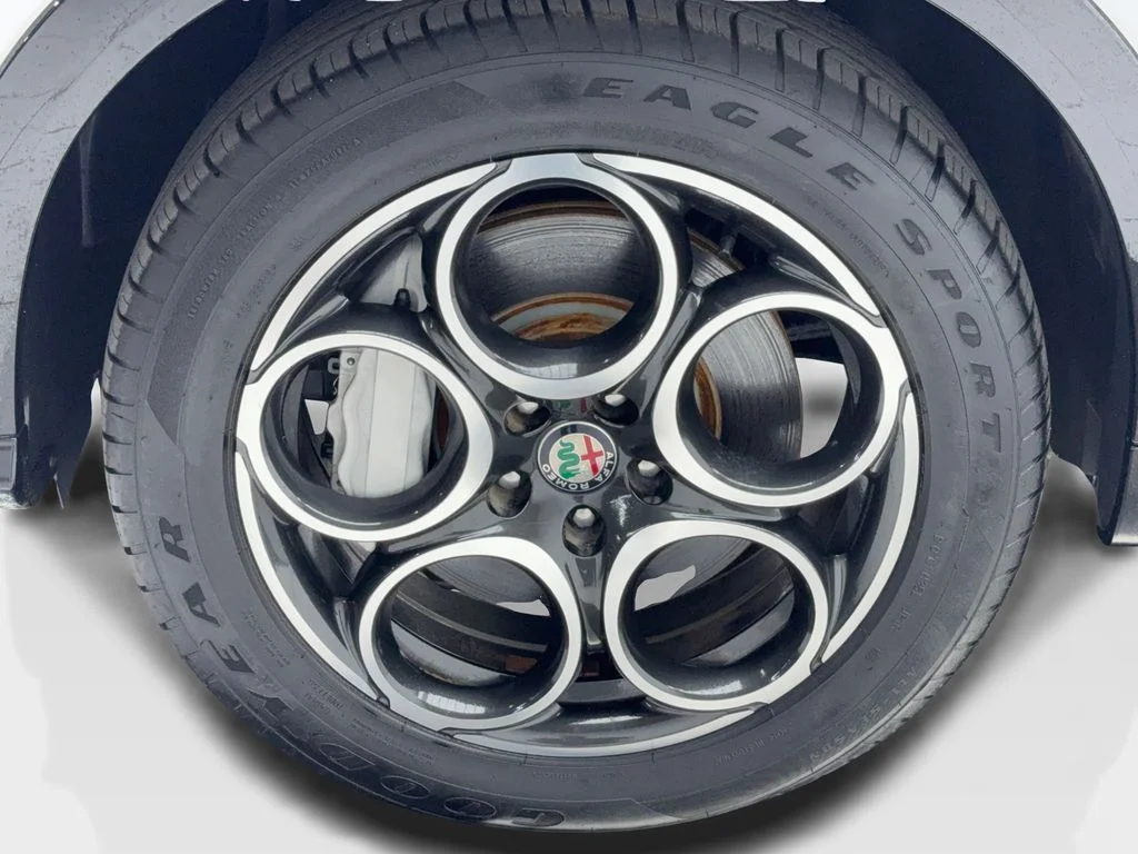 Used 2024 White Alfa Romeo Ti image 54