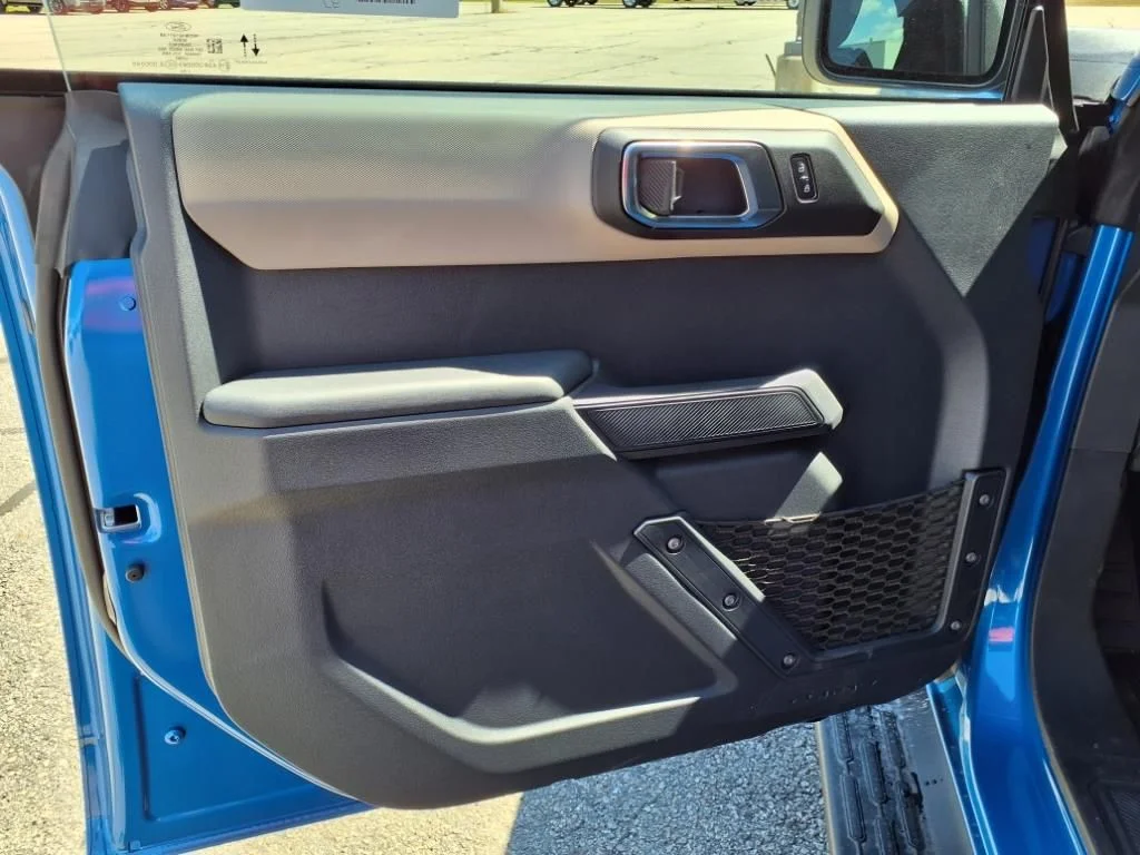 2025 Ford Bronco 4-Door Big Bend - Photo 11