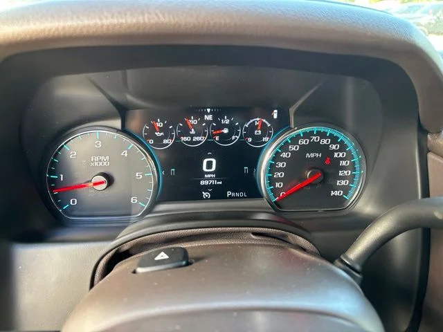 Used 2019 Gray Chevrolet Premier image 11