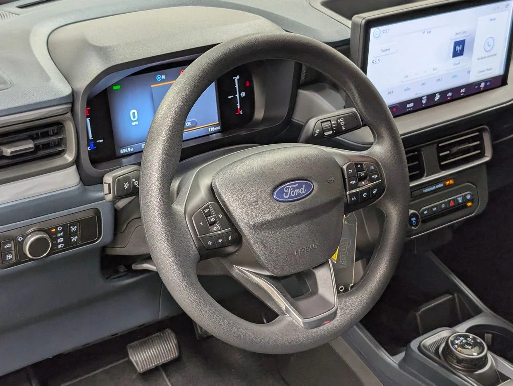 New 2026 Oxford White Ford XL image 8