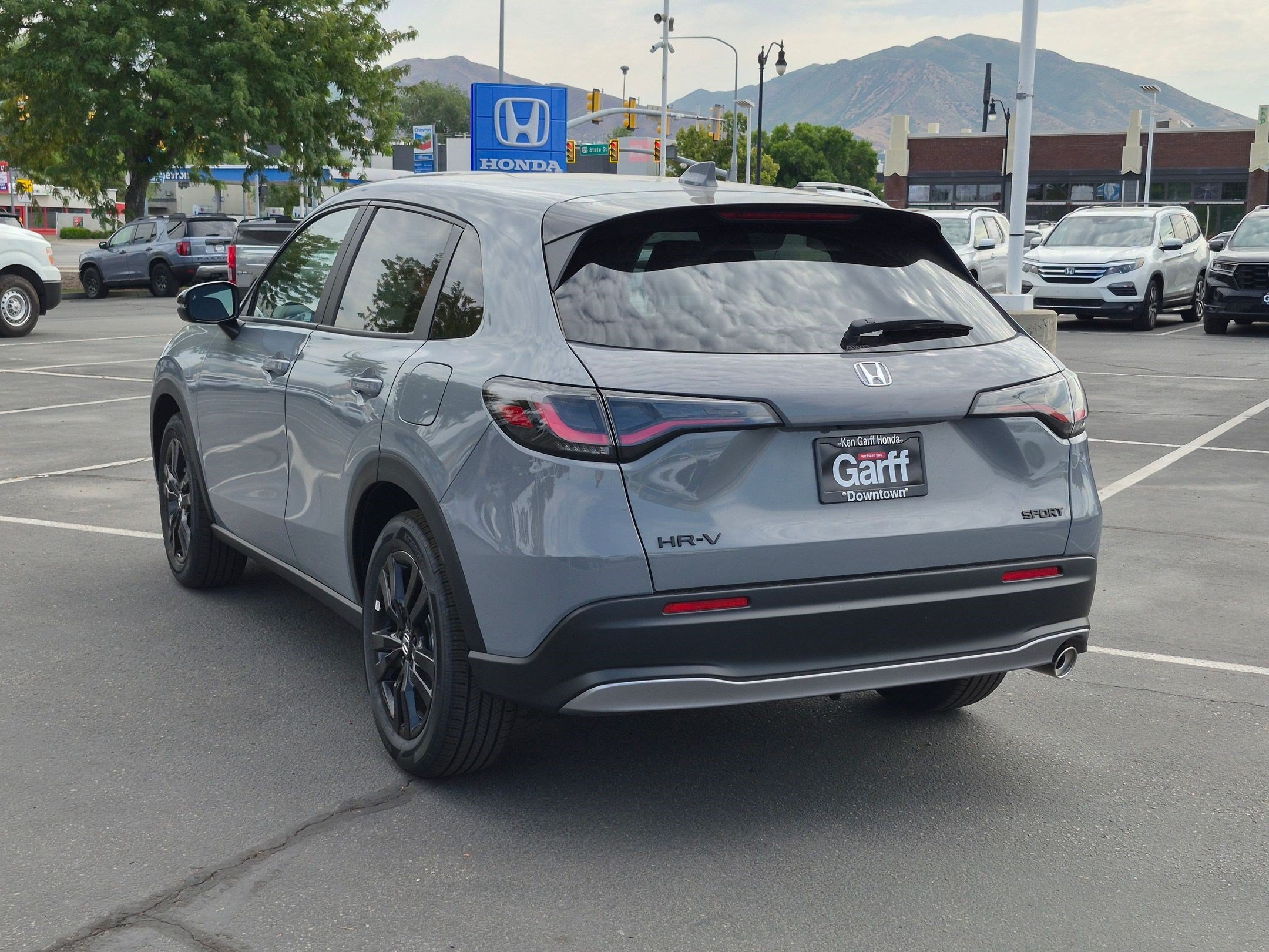 New 2027 Urban Gray Pearl Honda Sport image 5
