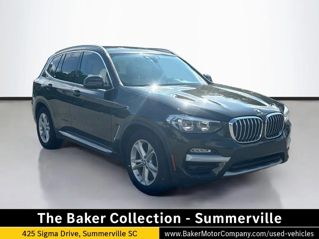 Used 2019 Green BMW sDrive30i image 1