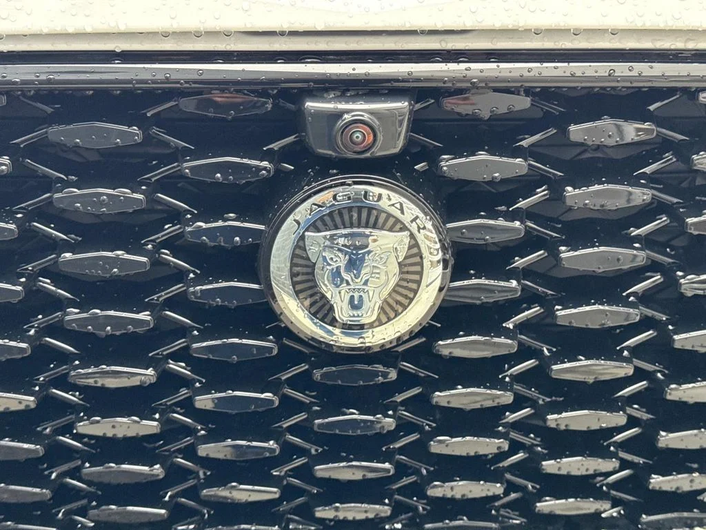2026 Jaguar F-Pace R-Dynamic S - Photo 10