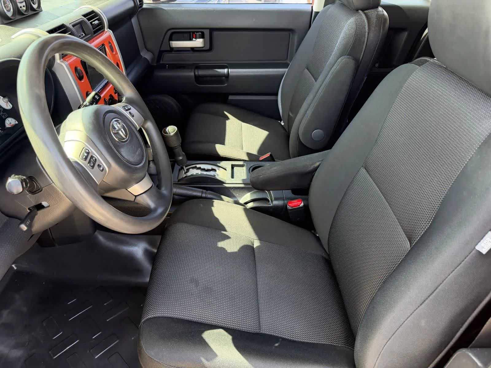 Used 2014 Magma Toyota  image 13