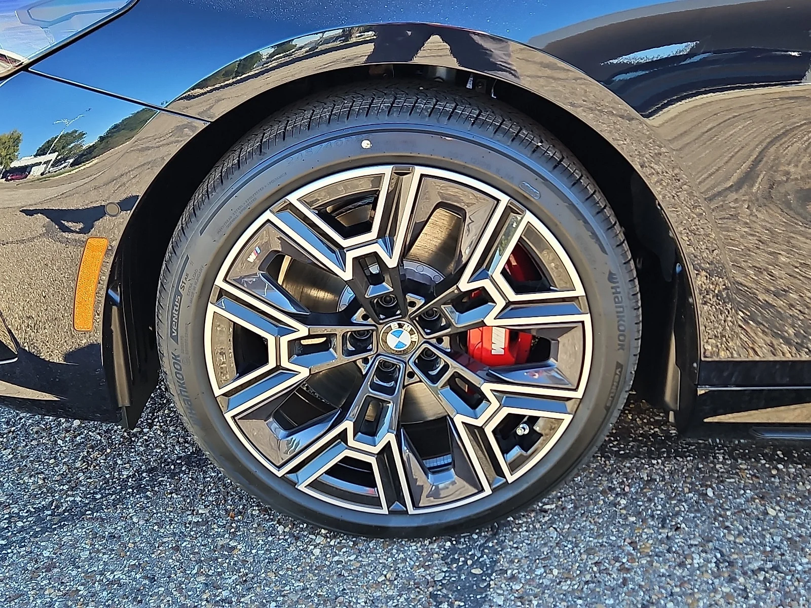 New 2026 Carbon Black Me BMW eDrive40 Rear-Wheel Drive image 5