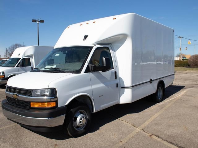 2025 Chevrolet Express 3500 159" WB's photo