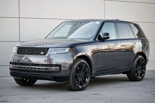 2026 Land Rover Range Rover 4.4 SE SWB's photo