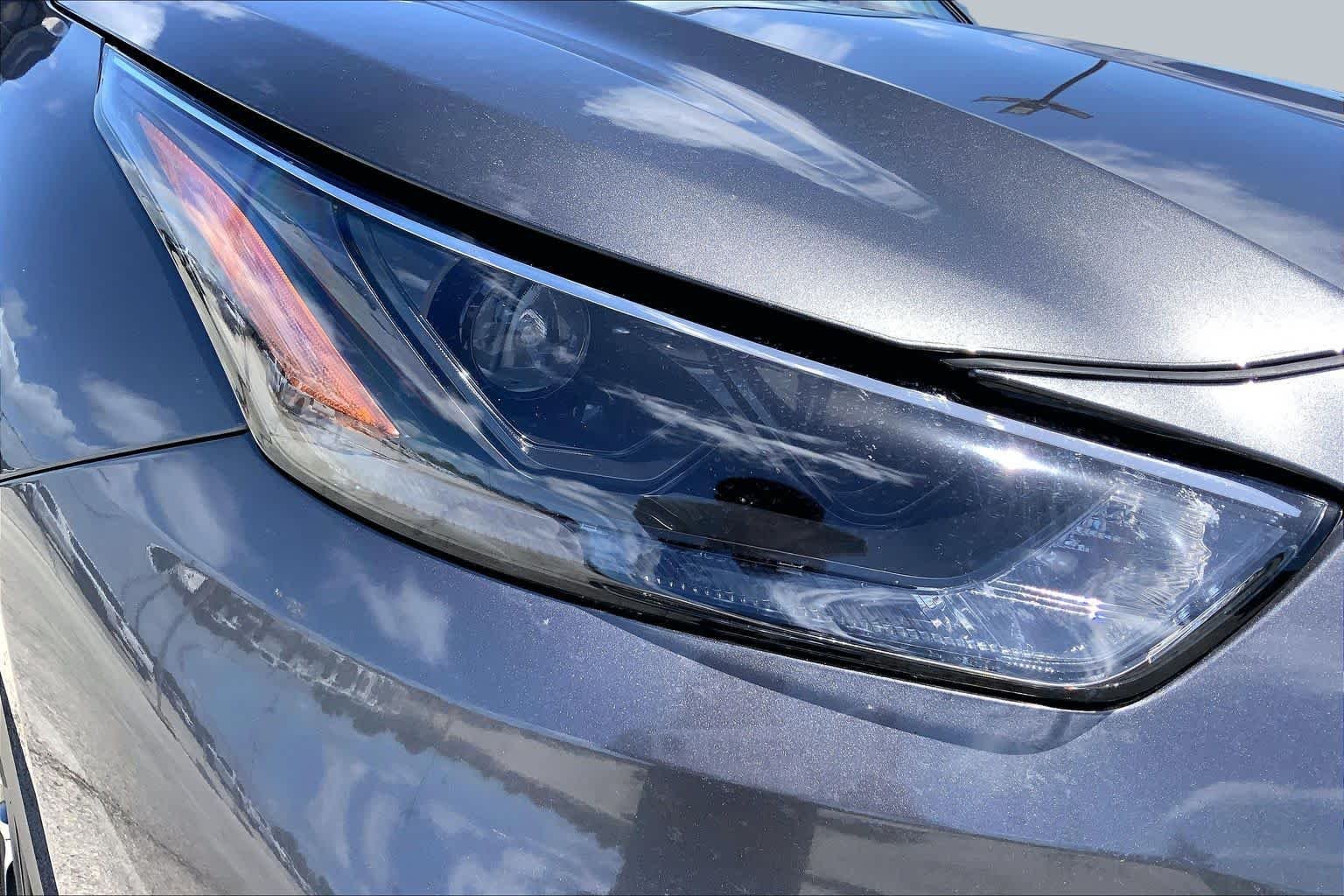Used 2024 Magnetic Gray Metallic Toyota XLE image 27