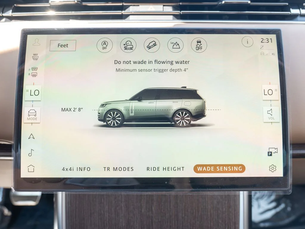 Certified Used 2026  Land Rover SE image 28