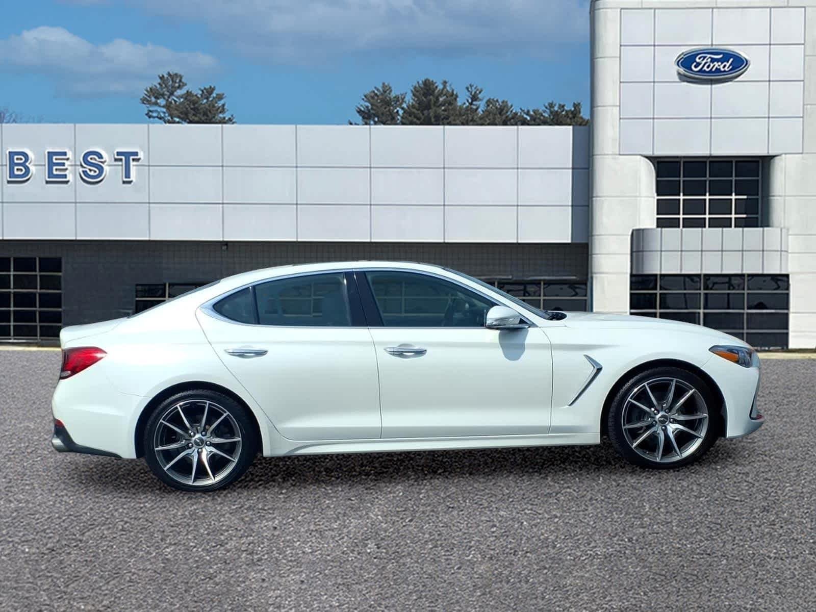 Used 2021 Uyuni White Genesis 2.0T image 8