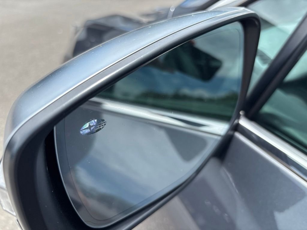 Used 2023 Gray Subaru Touring XT image 33