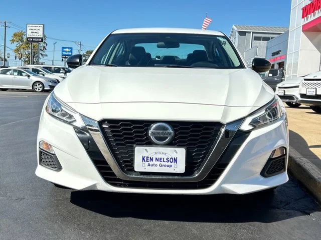 Used 2020 Nissan Altima SR with VIN 1N4BL4CV1LC227205 for sale in Dixon, IL