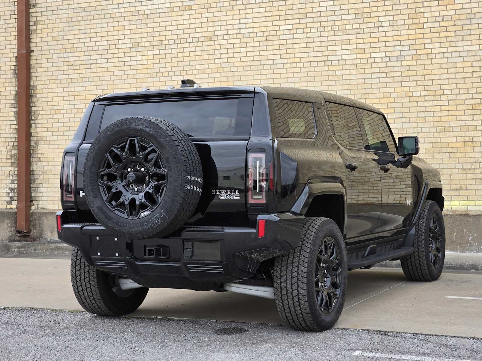 2026 GMC HUMMER EV 2X - Photo 3