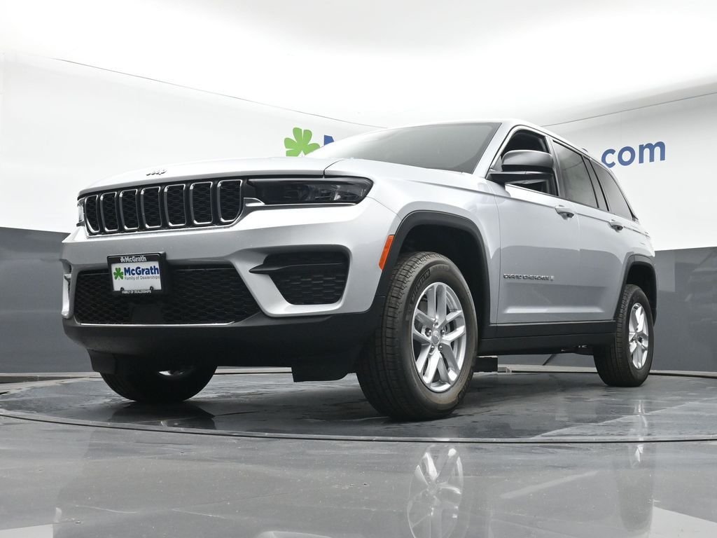 2025 Jeep Grand Cherokee Laredo - Photo 7