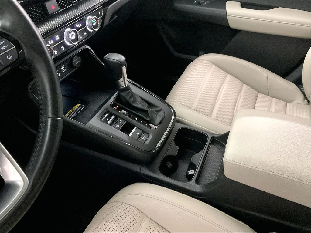 Used 2024 Blue Honda EX-L image 19