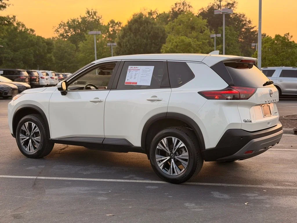 Used 2023 White Nissan SV image 10