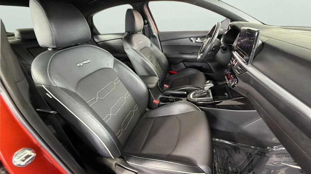 Used 2023 Orange Kia GT-Line image 35