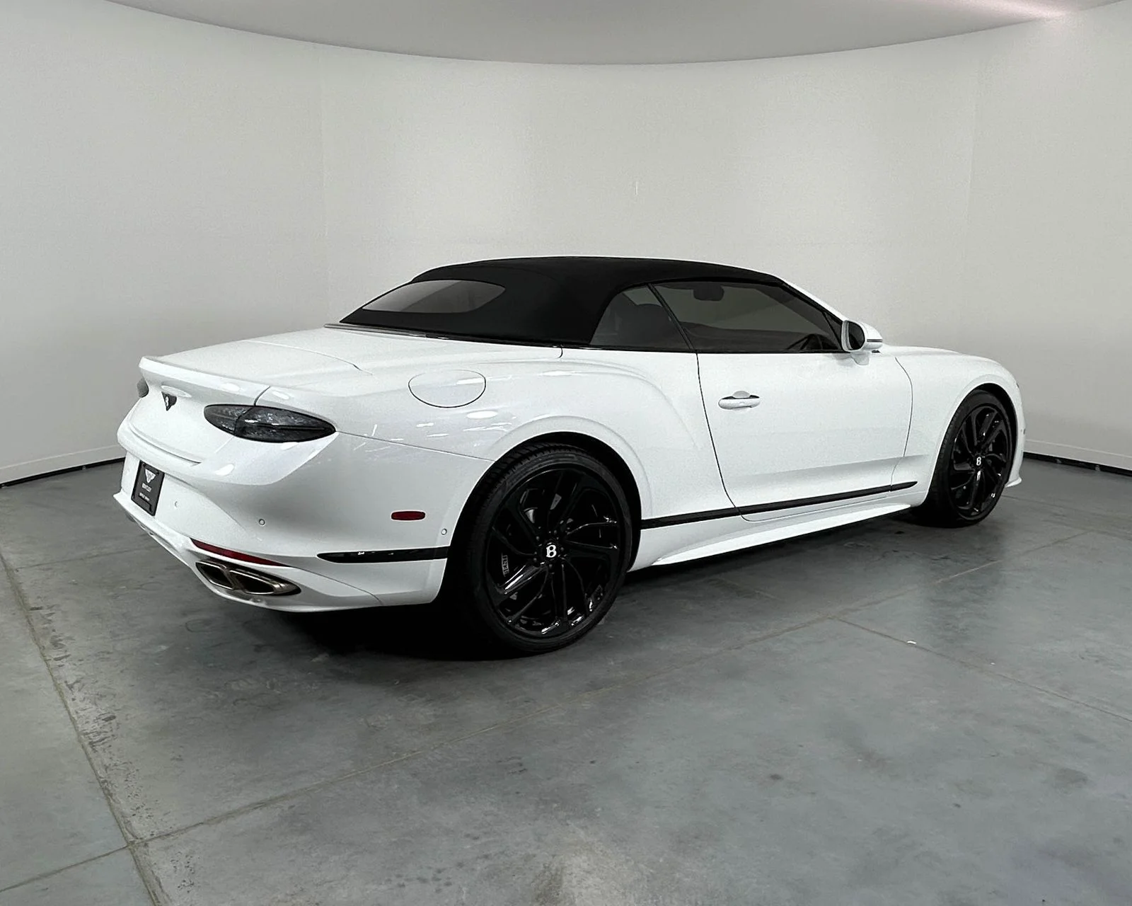New 2026  Bentley GTC image 35