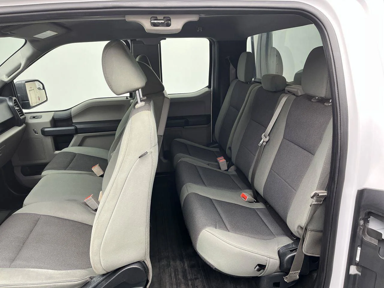 Used 2020 White Ford XL image 9