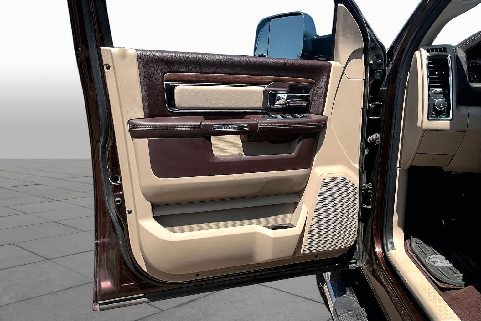 Used 2015 Western Brown Ram Laramie image 22