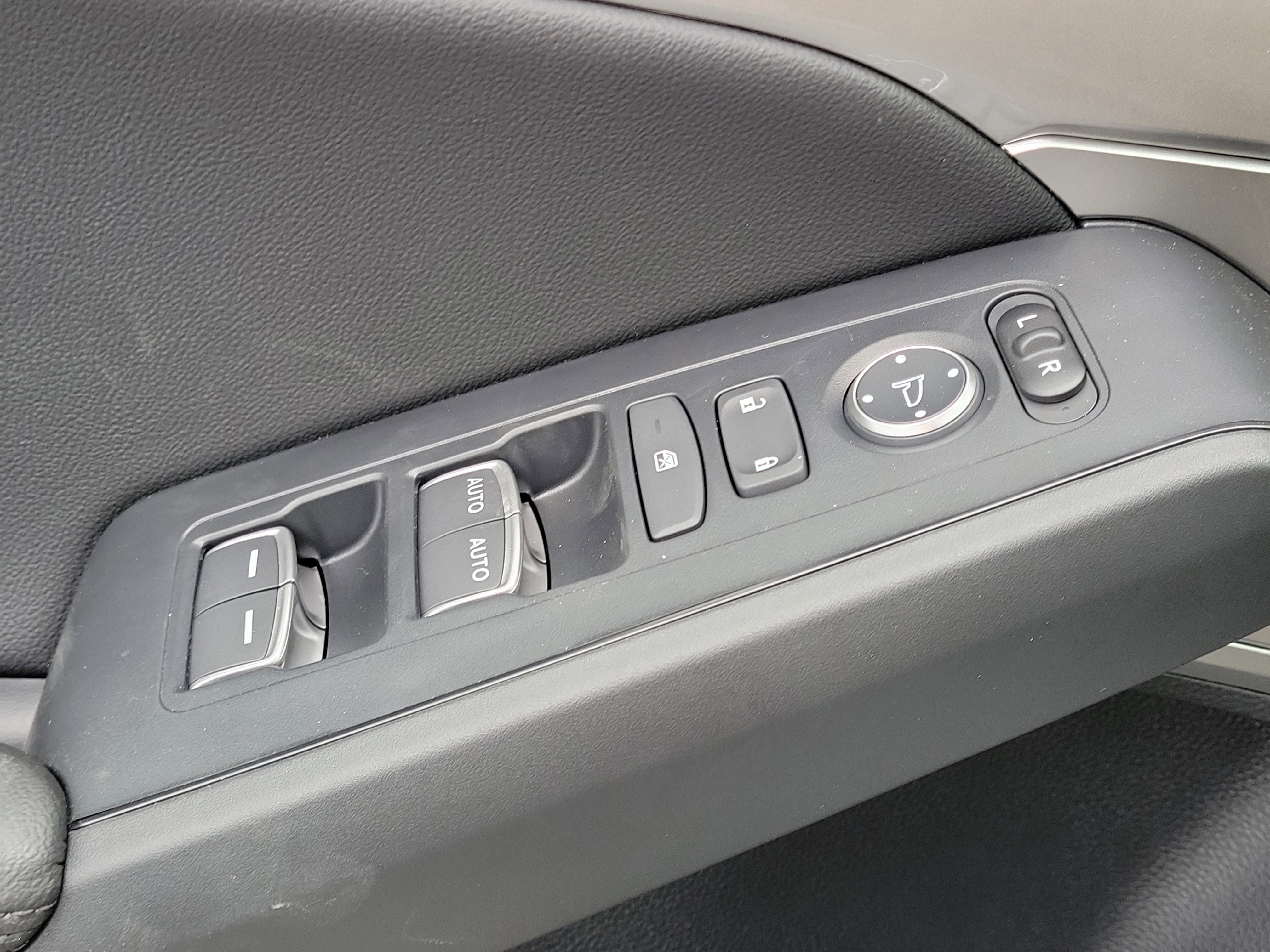 New 2026 Solar Silver Metallic Acura BASE image 20