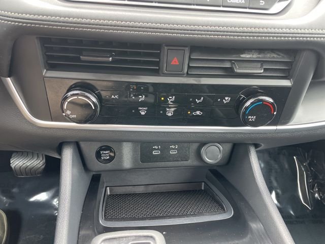 Used 2024 Scarlet Nissan S image 19