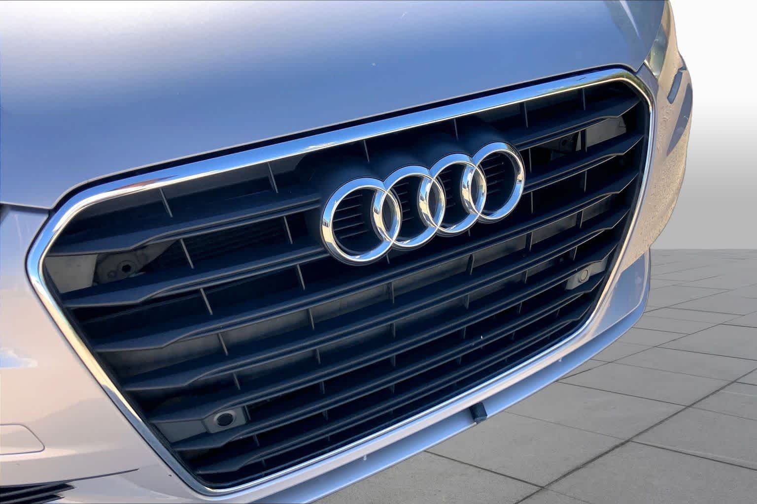 Used 2016 Lotus Gray Metallic Audi 1.8T Premium image 28