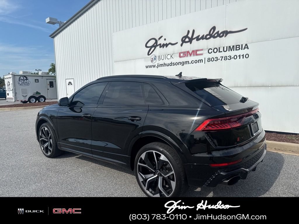 Used 2024 Black Audi 4.0T image 2