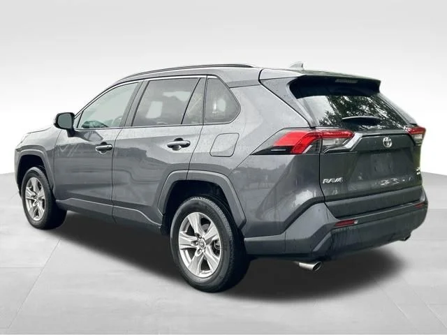 Used 2025 Gray Toyota XLE image 3