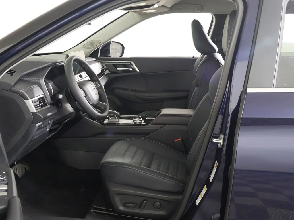New 2026 Blue Mitsubishi SE image 27