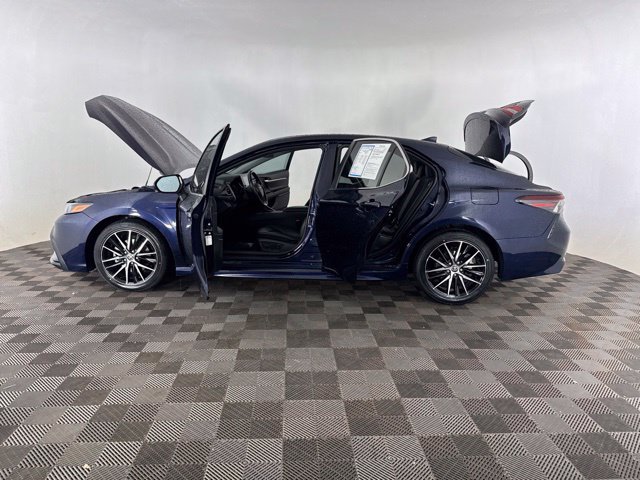Used 2022 Blue Toyota SE image 11