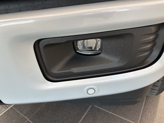 New 2025 White Ford XLT image 4