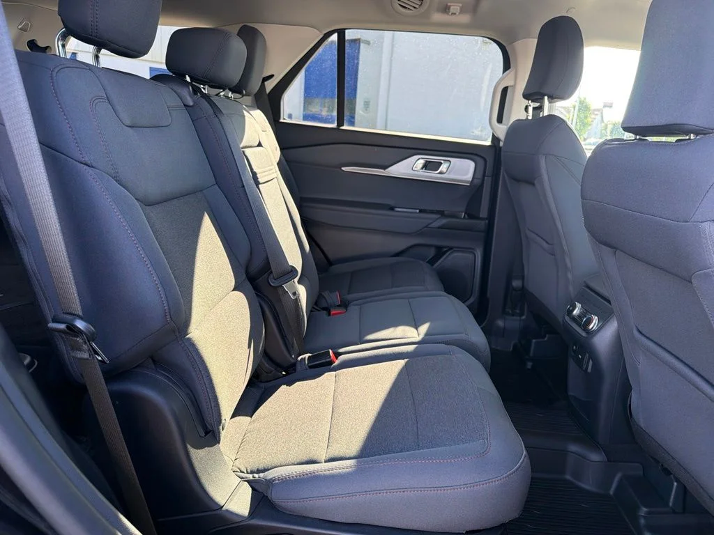 Used 2025 Black Ford Active image 46