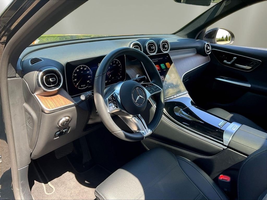 Used 2026 Black Mercedes-Benz GLC 300 image 18
