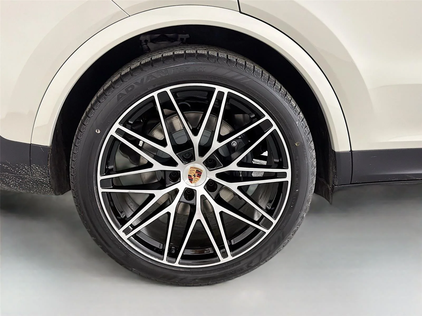 Certified Used 2026 Cashmere Beige Metallic Porsche Coupé image 13