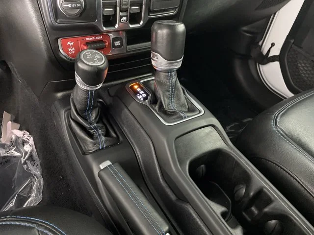 Used 2021 White Jeep Unlimited Rubicon 4xe image 31