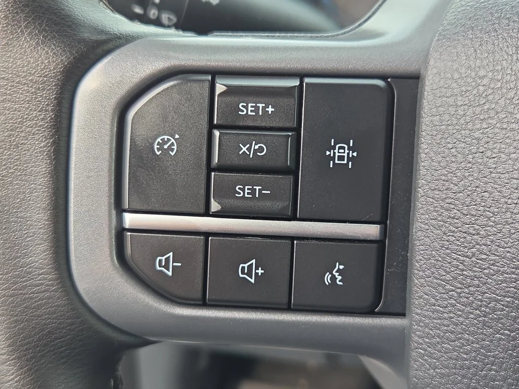 Used 2023  Ford XLT image 20