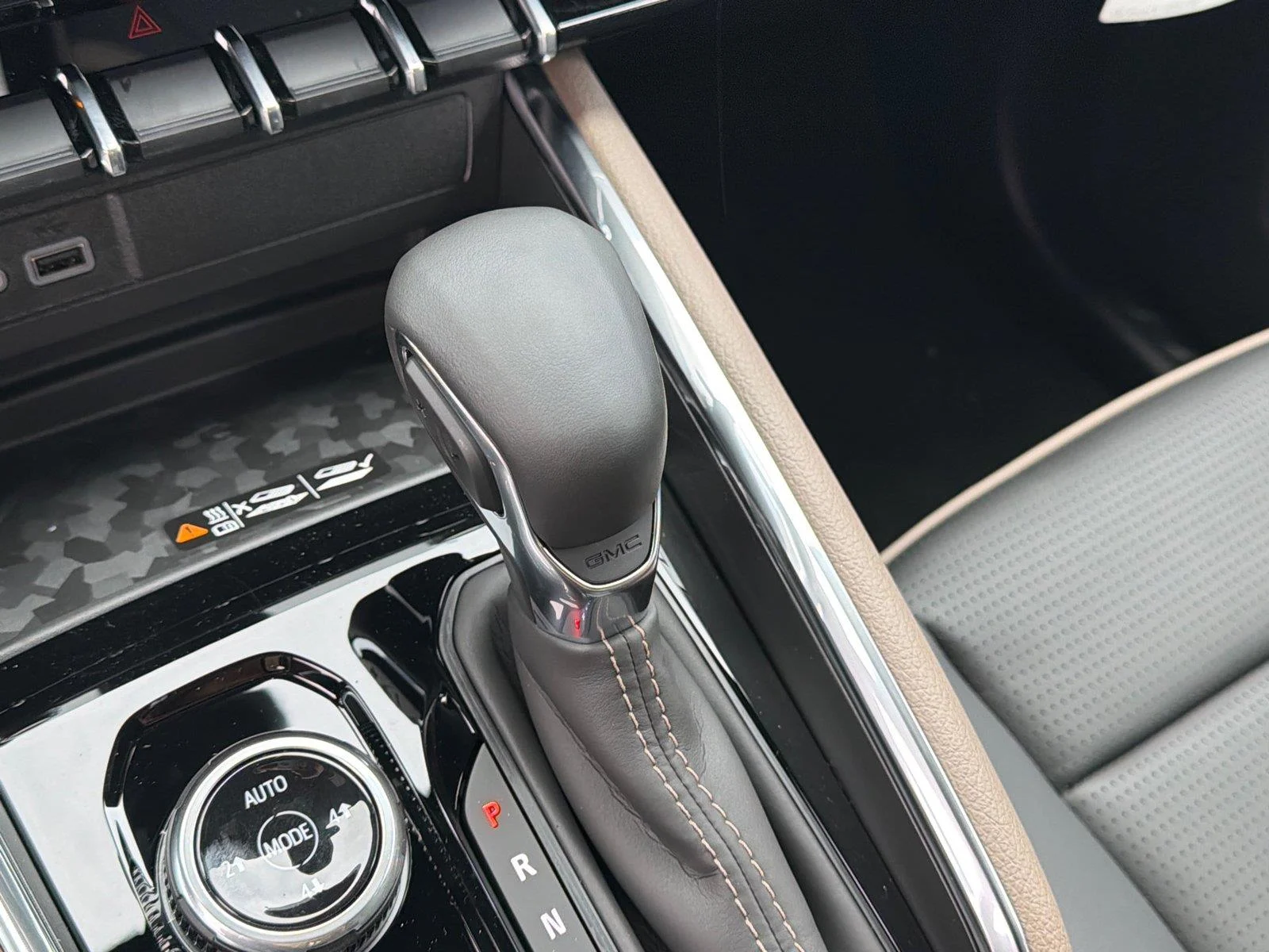2026 GMC Canyon Denali - Photo 24