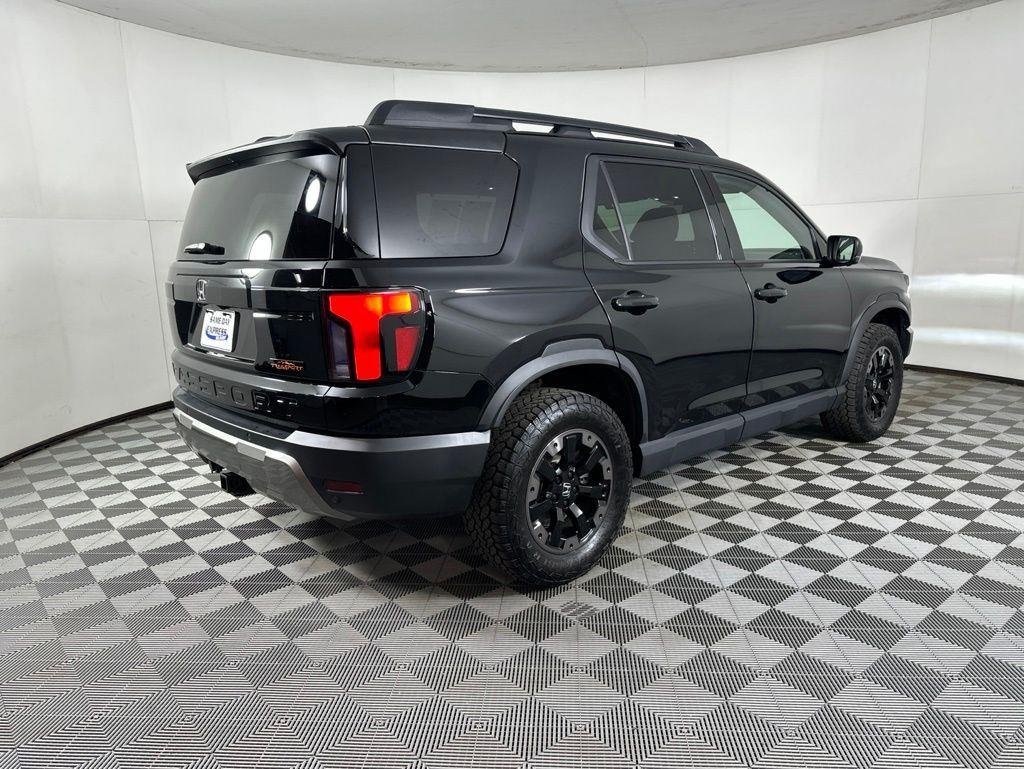 Used 2026 Crystal Black Pearl Honda TrailSport Elite image 10