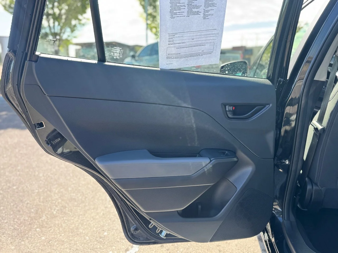 Used 2025 Crystal Black Silica Subaru Base image 32